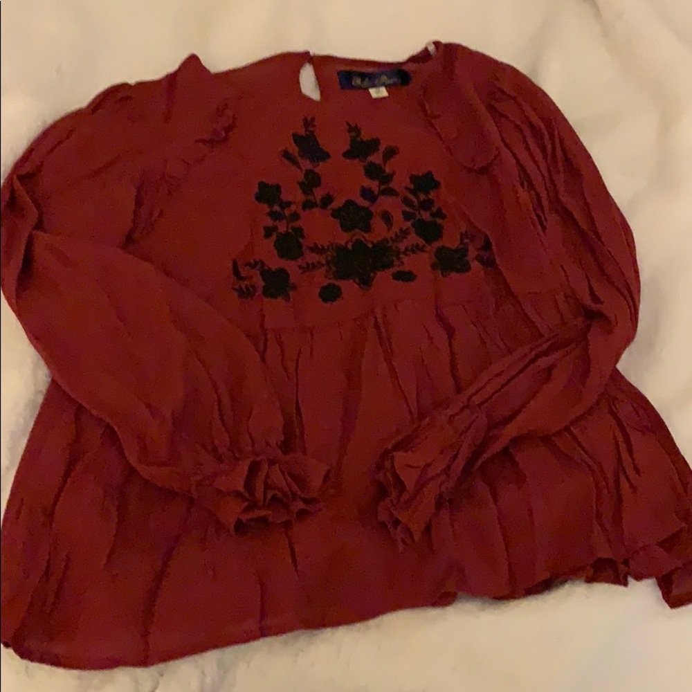 Light long sleeve blouse
